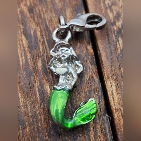 Disney parks collectible charm for bracelet or necklace ariel little mermaid - Picture 1 of 3